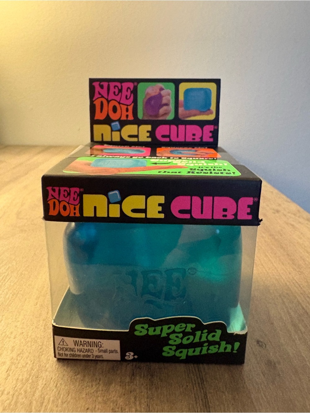 NeeDoh Nice Cube Super Solid Squish!